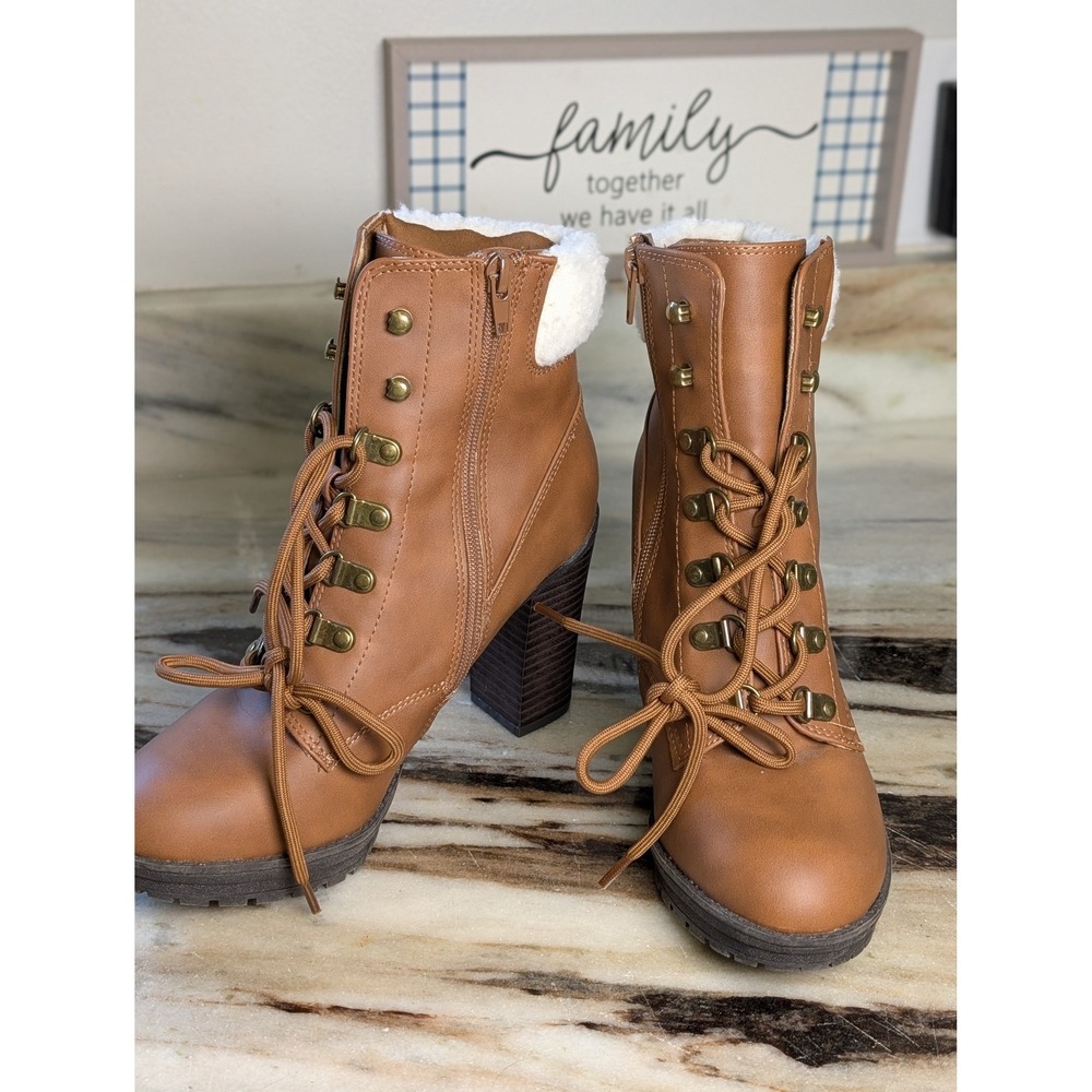 Andiamo ADUNBAR Tan Brown Faux Leather Shearling Heeled Ankle Boots 7.5M